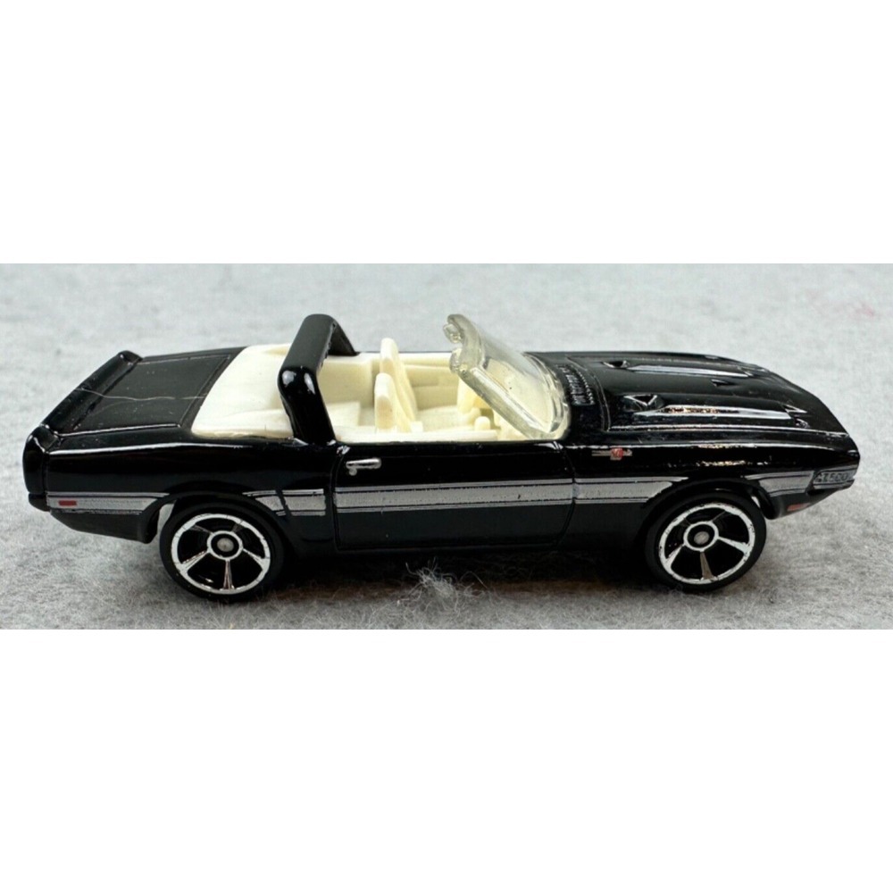 2010 69' Shelby GT500 Convertible Black White Hot Wheels Diecast Car‎ Toy LOOSE